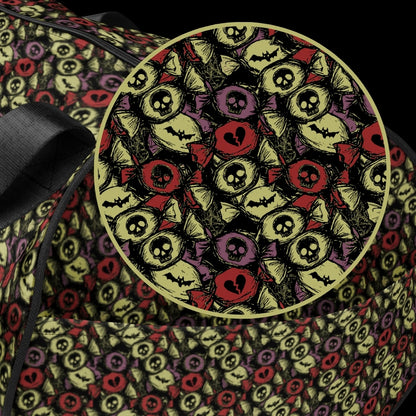 Duffel bag with a skull candy pattern in khaki purple and red shades