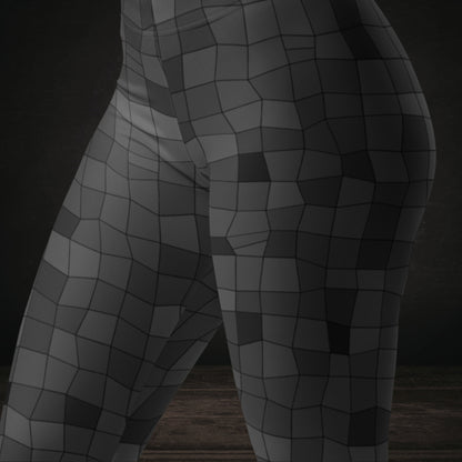 Leggings with an irregular distorted mosaic pattern in grey shades