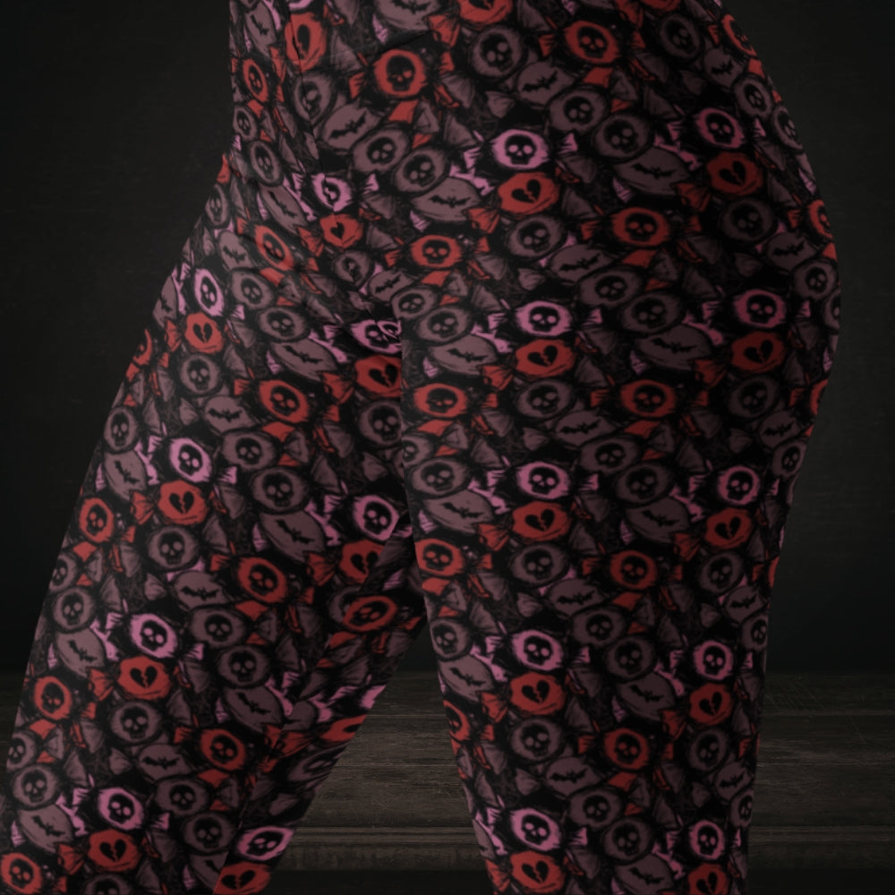 Leggings with skull and broken heart candy in burgundy pink and red